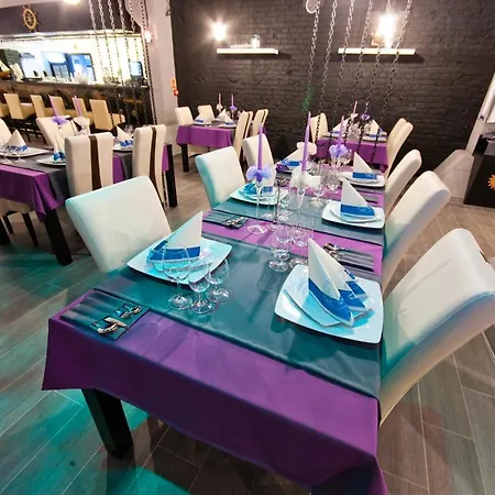Готель Malinowski Business Ґлівіце