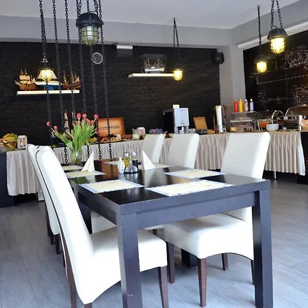 Malinowski Business Готель 3*