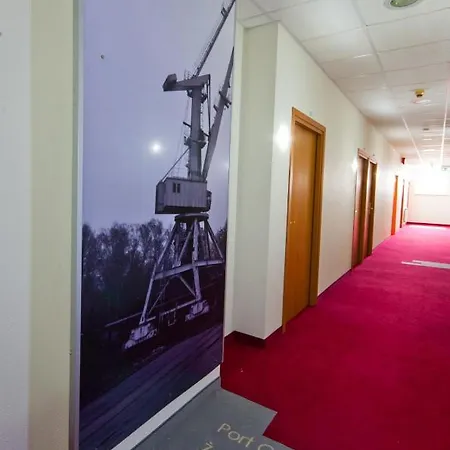 Malinowski Business 3* 글리비체