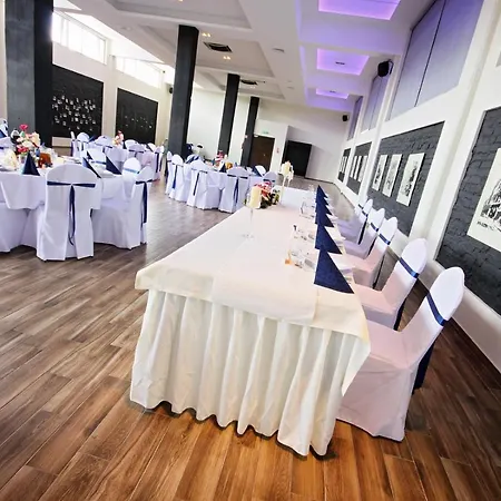 Malinowski Business Готель 3*
