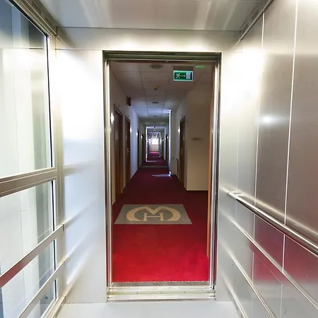 Malinowski Business 호텔 글리비체