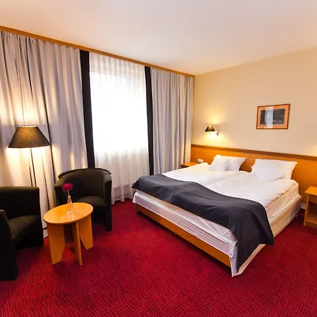 Malinowski Business 3* 글리비체