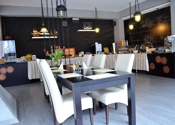 Malinowski Business Hotel 3*