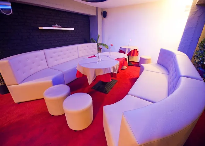 Malinowski Business 3*