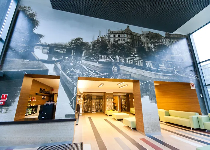 Hotel Malinowski Business 3*