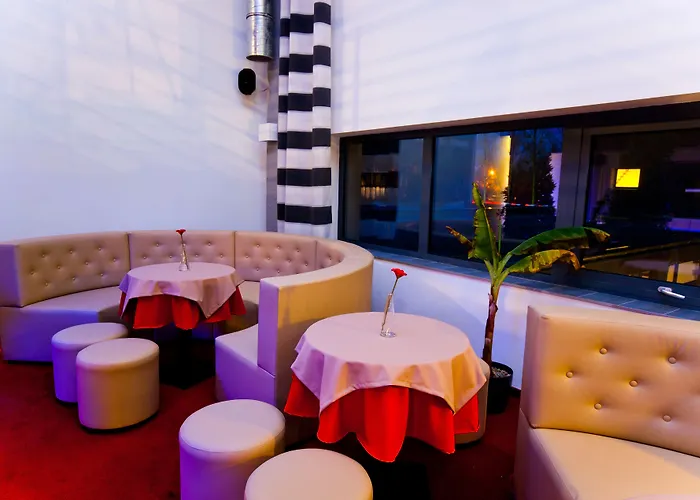 Hotel Malinowski Business