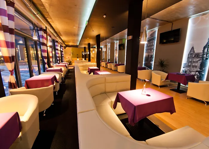 Malinowski Business 3*