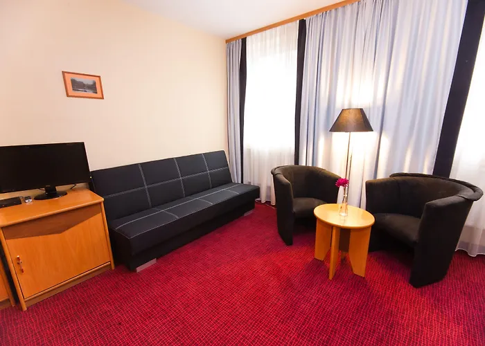 Malinowski Business 3*